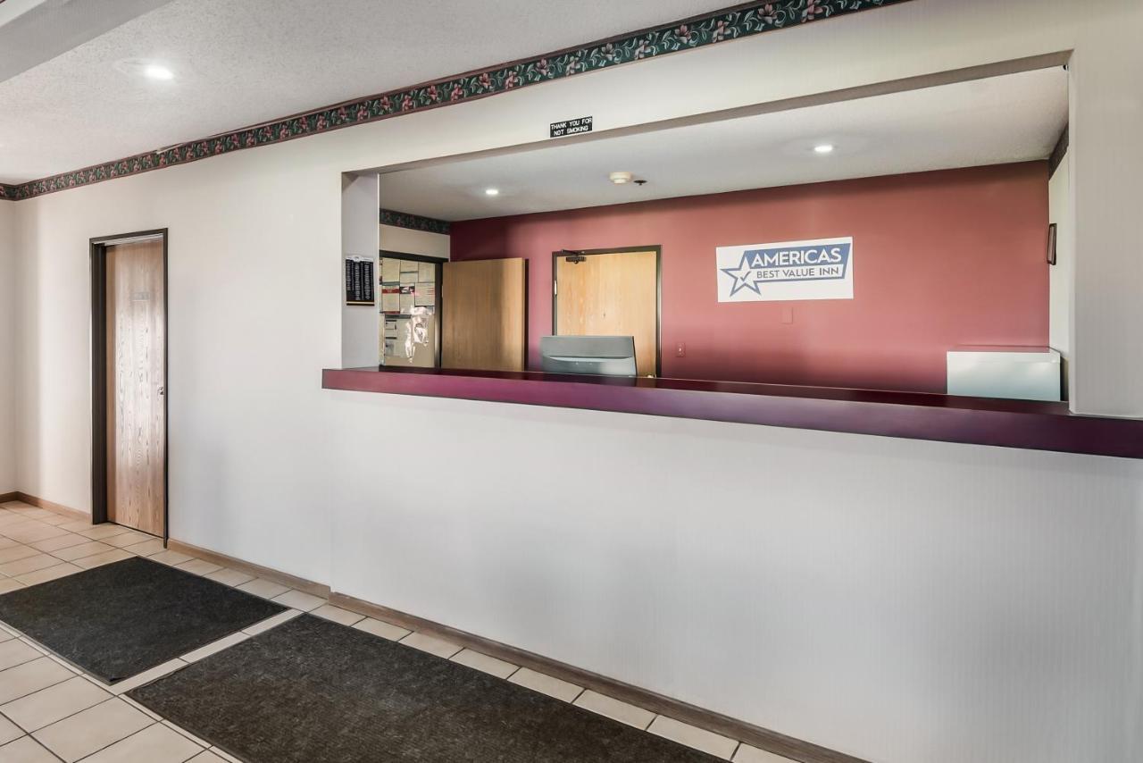 Americas Best Value Inn-Wenona Exterior foto