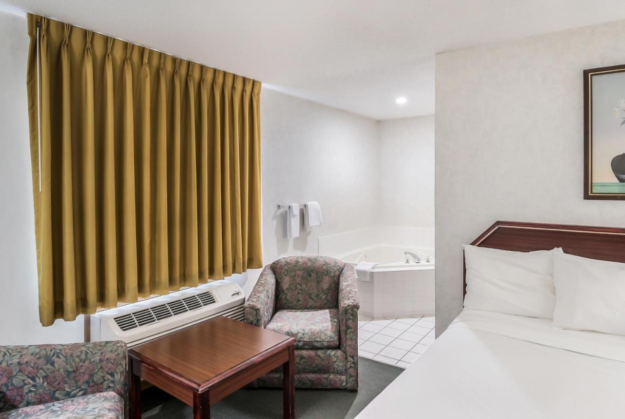 Americas Best Value Inn-Wenona Exterior foto