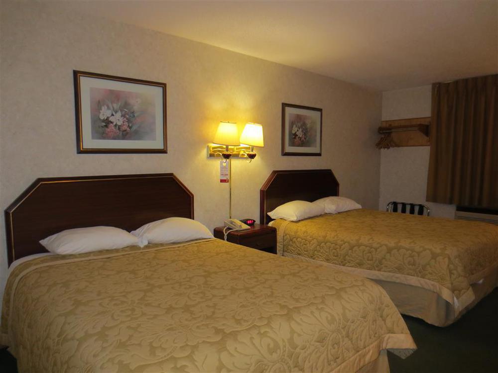 Americas Best Value Inn-Wenona Quarto foto